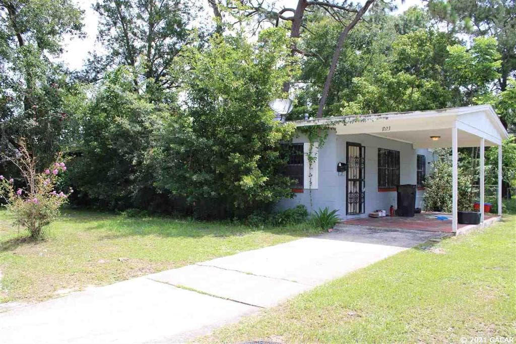 1023 NE 24TH STREET Gainesville, FL 32641