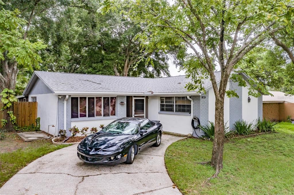 1403 VINEMONT DRIVE