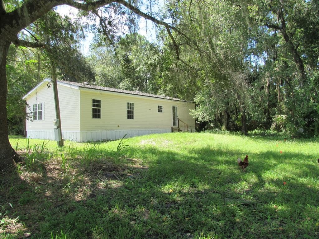 3233 RAMBO LANE WIMAUMA, FL 33598