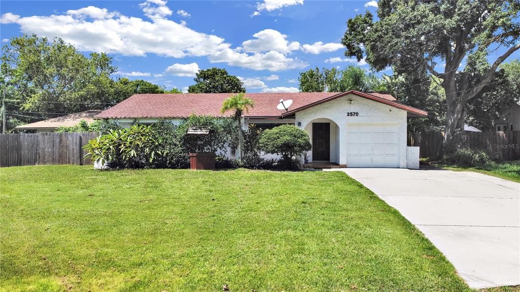 2570 LACONIA DRIVE N CLEARWATER, FL 33764