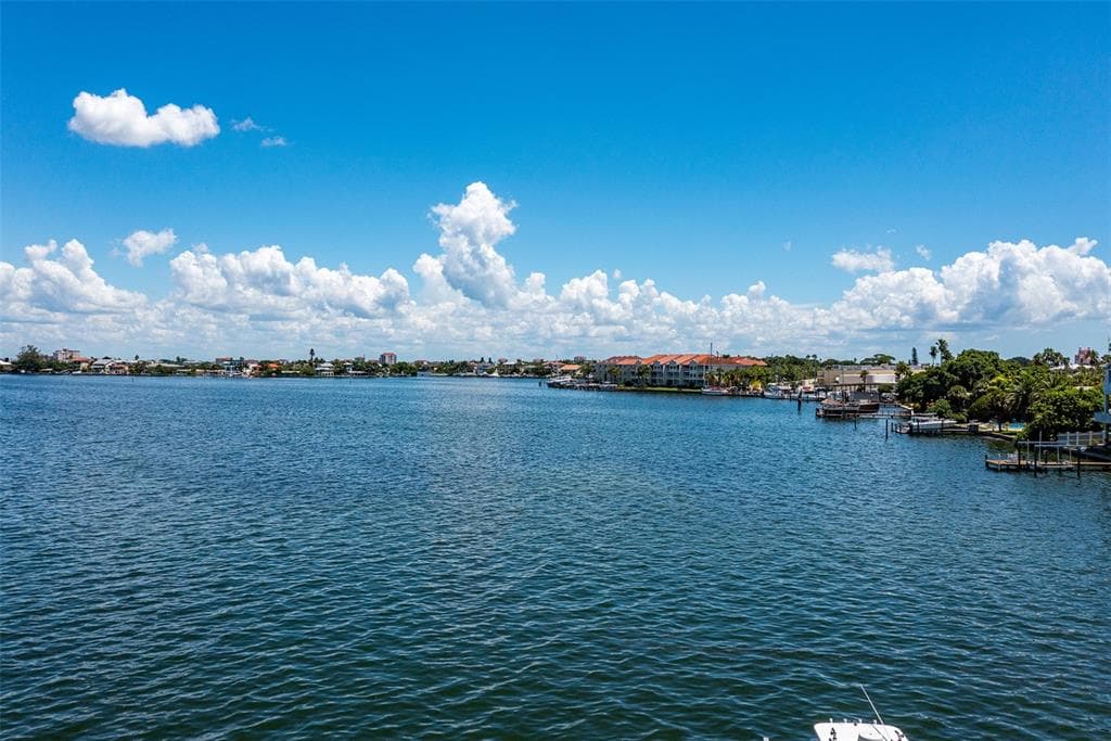 115 PUNTA VISTA DRIVE
