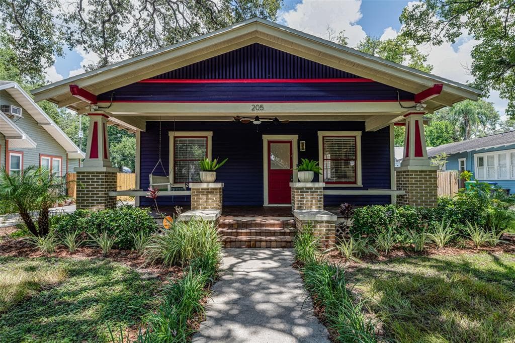 205 W COMANCHE AVENUE TAMPA, FL 33604