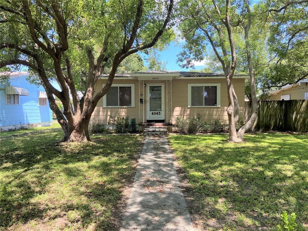 4043 DARTMOUTH AVENUE N ST PETERSBURG, FL 33713