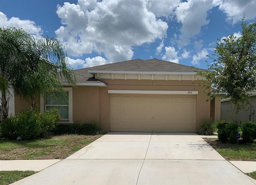 1913 BROAD WINGED HAWK DRIVE RUSKIN, FL 33570
