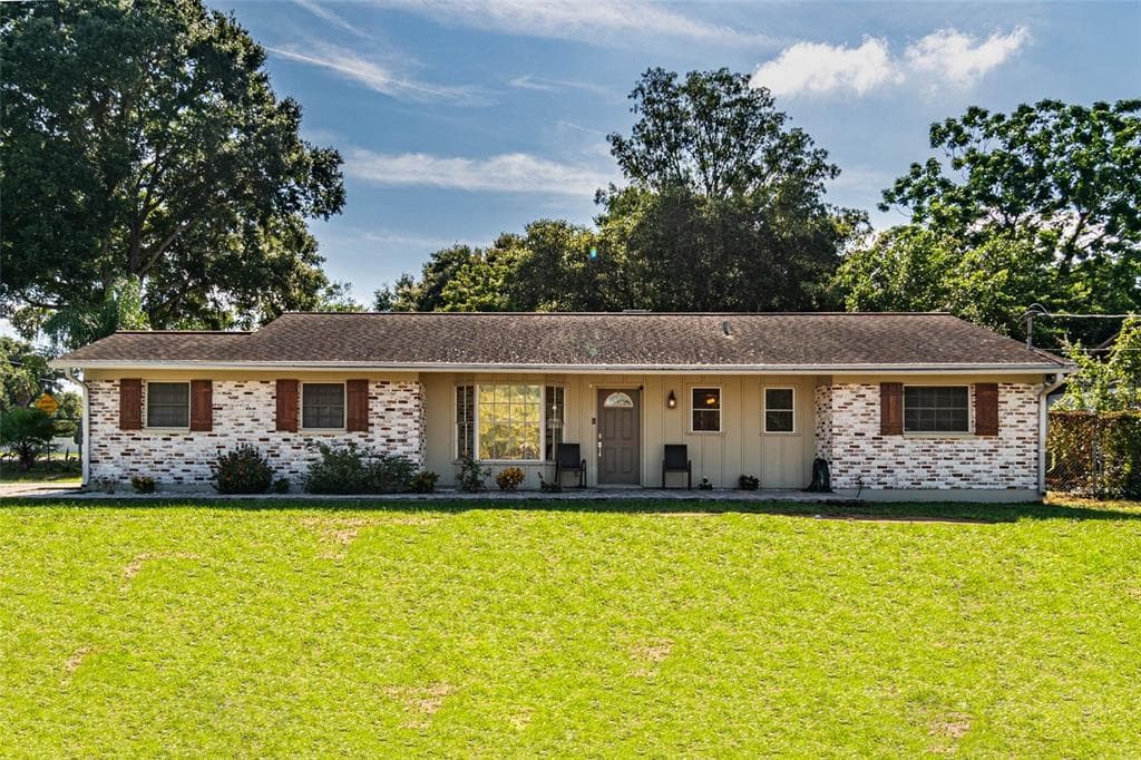 621 LAKEWOOD DRIVE BRANDON, FL 33510