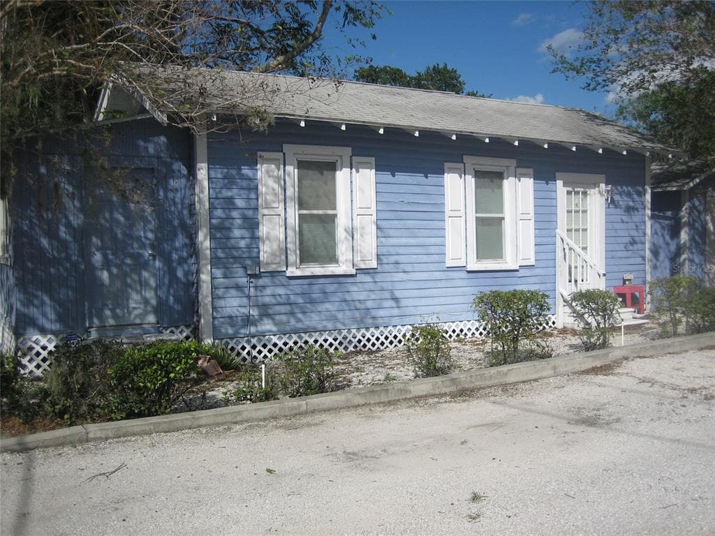 602.5 SKINNER BOULEVARD DUNEDIN, FL 34698