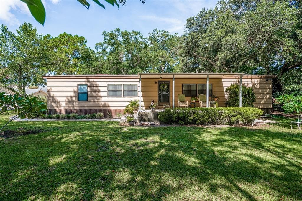 5639 OLYMPIA STREET NEW PORT RICHEY, FL 34652