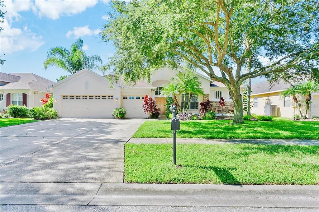 16928 MELISSA ANN DRIVE LUTZ, FL 33558