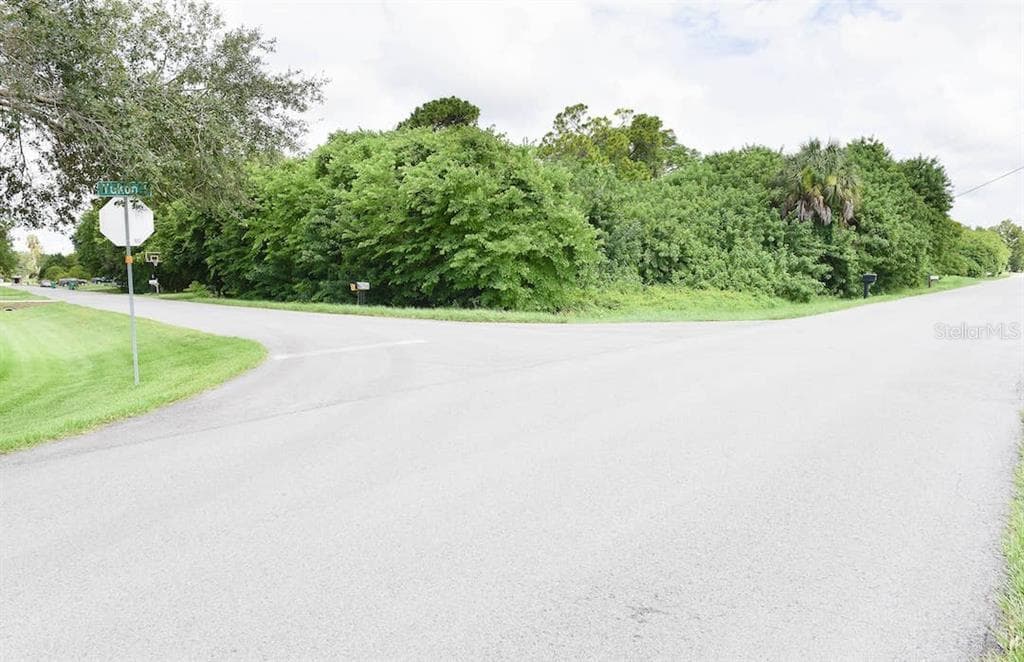 18570 EBB AVENUE PORT CHARLOTTE, FL 33948