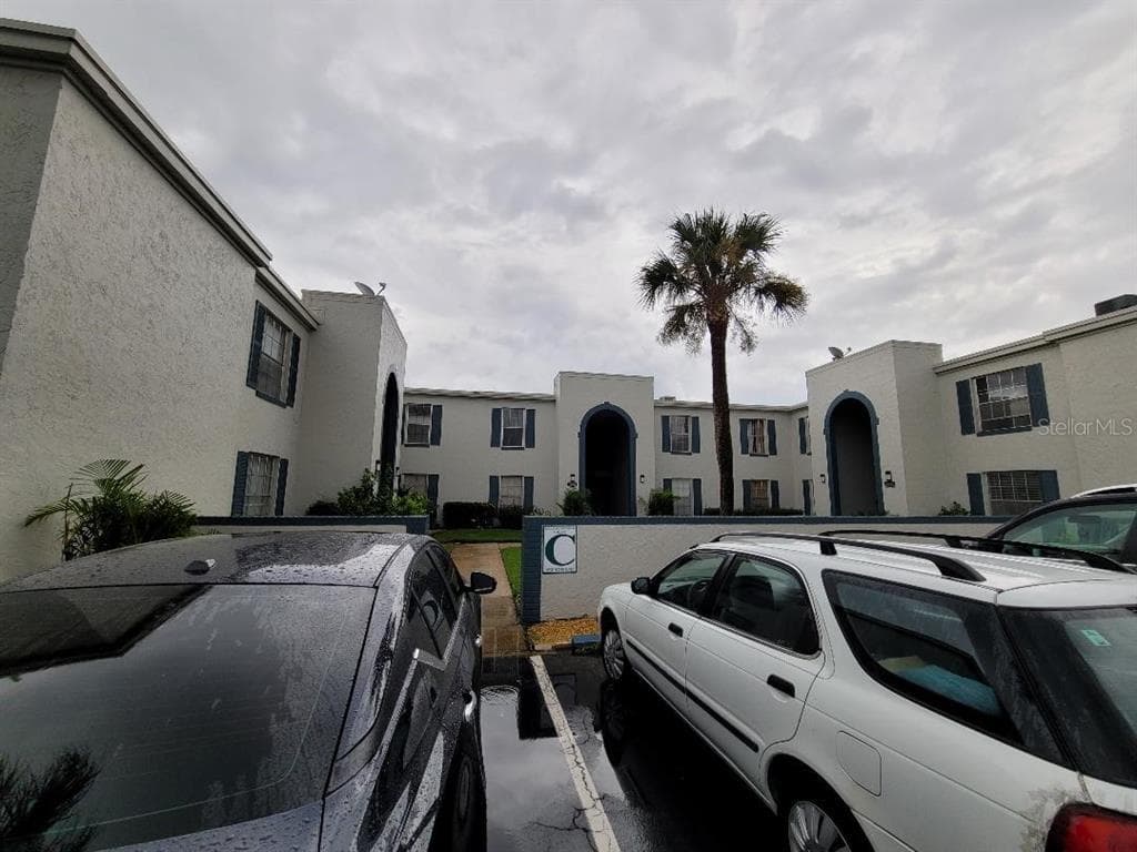 1030 PLANTATION DRIVE UNIT C8 KISSIMMEE, FL 34741