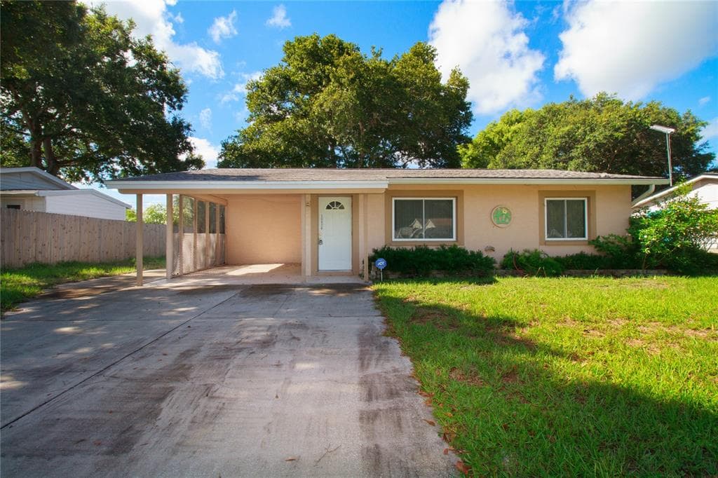 10824 115TH AVENUE SEMINOLE, FL 33778