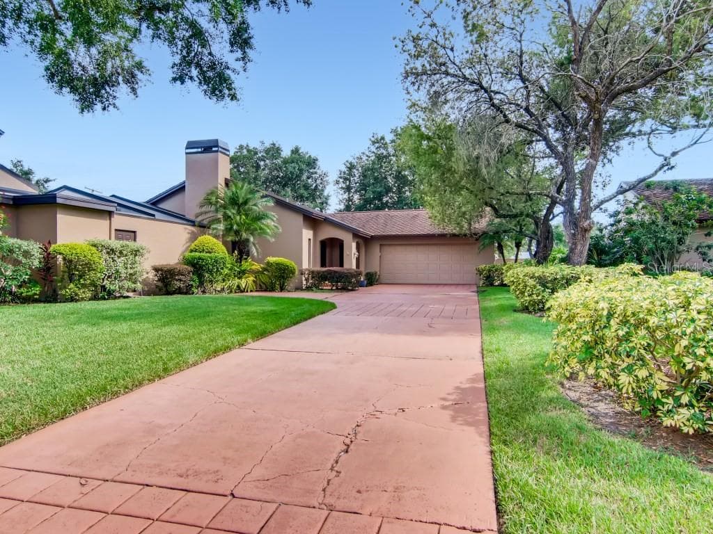 705 DORADO COURT BRANDON, FL 33511