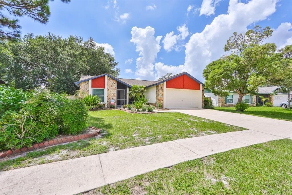 1007 ELM GROVE LANE VALRICO, FL 33596
