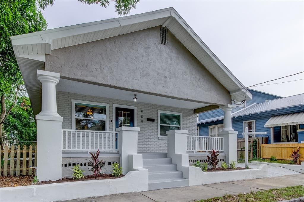 908 E 15TH AVENUE TAMPA, FL 33605