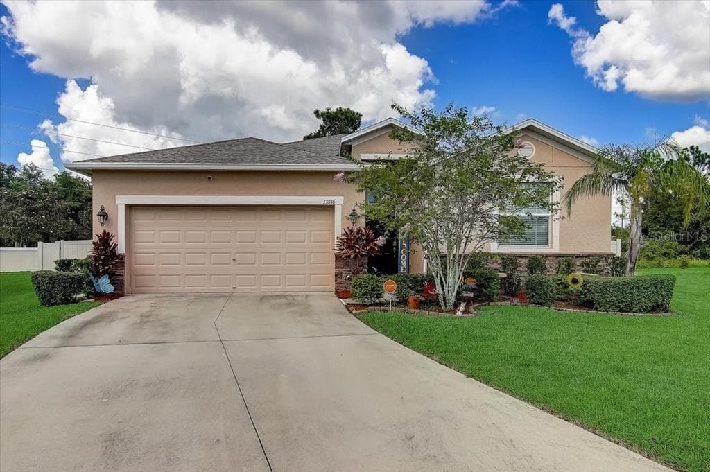 13846 REINDEER CIRCLE HUDSON, FL 34669