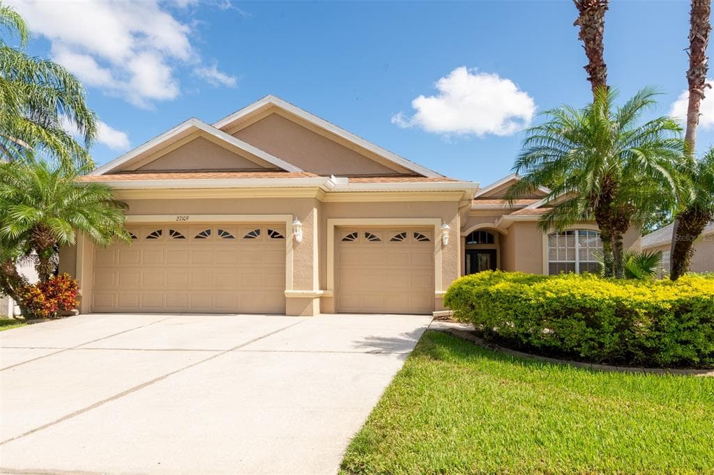27109 FIREBUSH DRIVE WESLEY CHAPEL, FL 33544