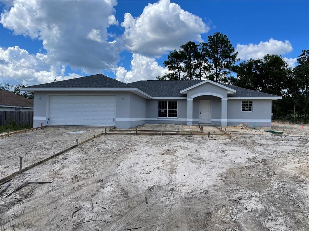 13195 SEA EAGLE AVENUE WEEKI WACHEE, FL 34614