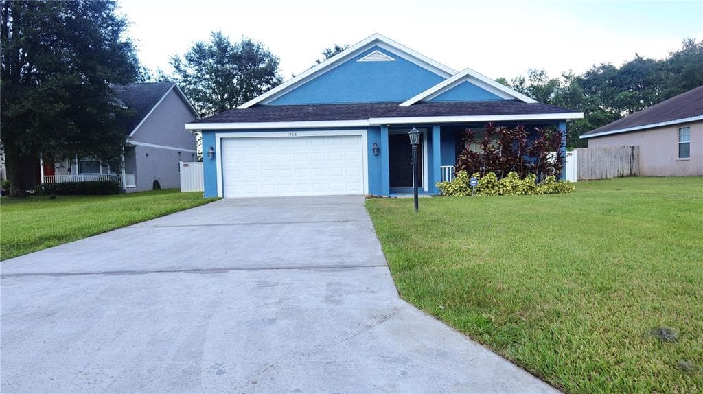 1208 CAMAROSA LANE PLANT CITY, FL 33563