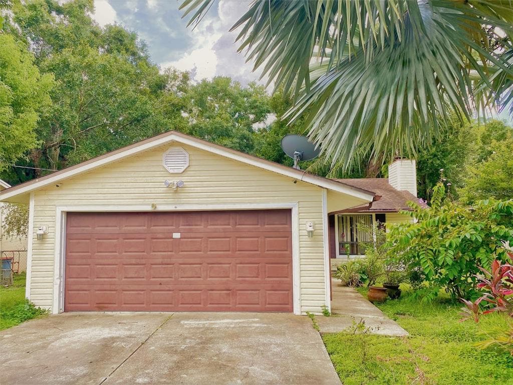 1822 W KIRBY STREET TAMPA, FL 33604
