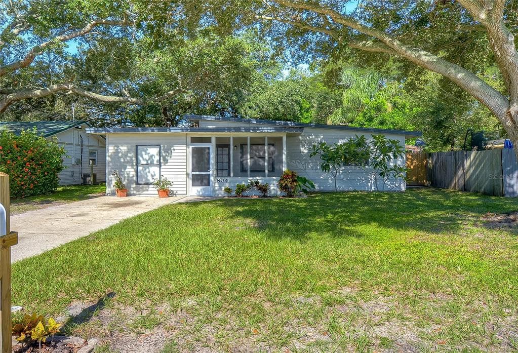 804 EDENVILLE AVENUE CLEARWATER, FL 33764