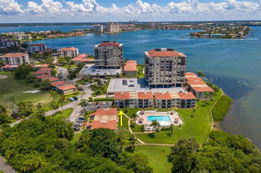 6372 PALMA DEL MAR BOULEVARD S UNIT 120 ST PETERSBURG, FL 33715