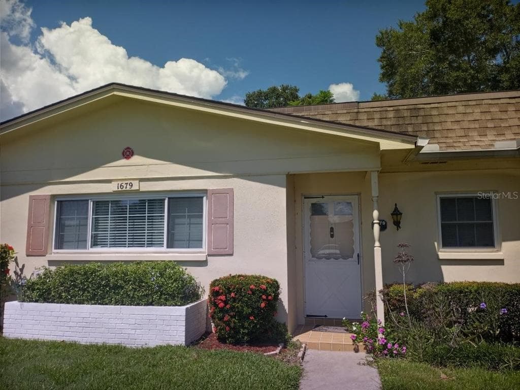 1679 S LAKE AVENUE UNIT 2 CLEARWATER, FL 33756