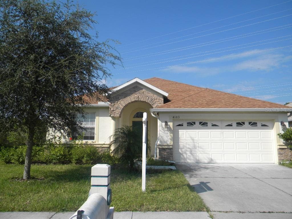4103 LANGDRUM DRIVE WESLEY CHAPEL, FL 33543