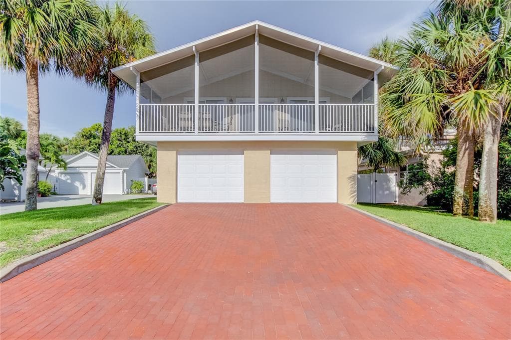 725 ELDORADO AVENUE CLEARWATER, FL 33767