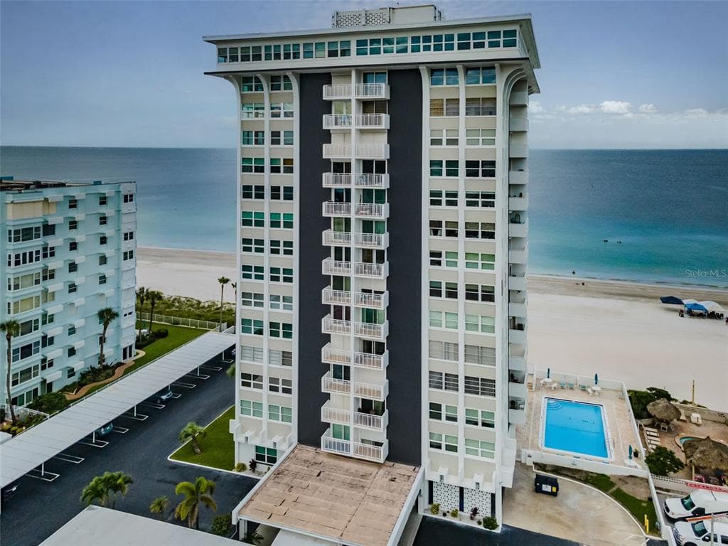 17408 GULF BOULEVARD UNIT 1303 REDINGTON SHORES, FL 33708