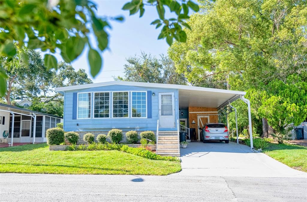 48 DOGWOOD COURT SAFETY HARBOR, FL 34695