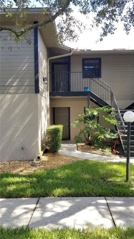 4007 ASHFORD GREEN PLACE UNIT 102 TAMPA, FL 33613