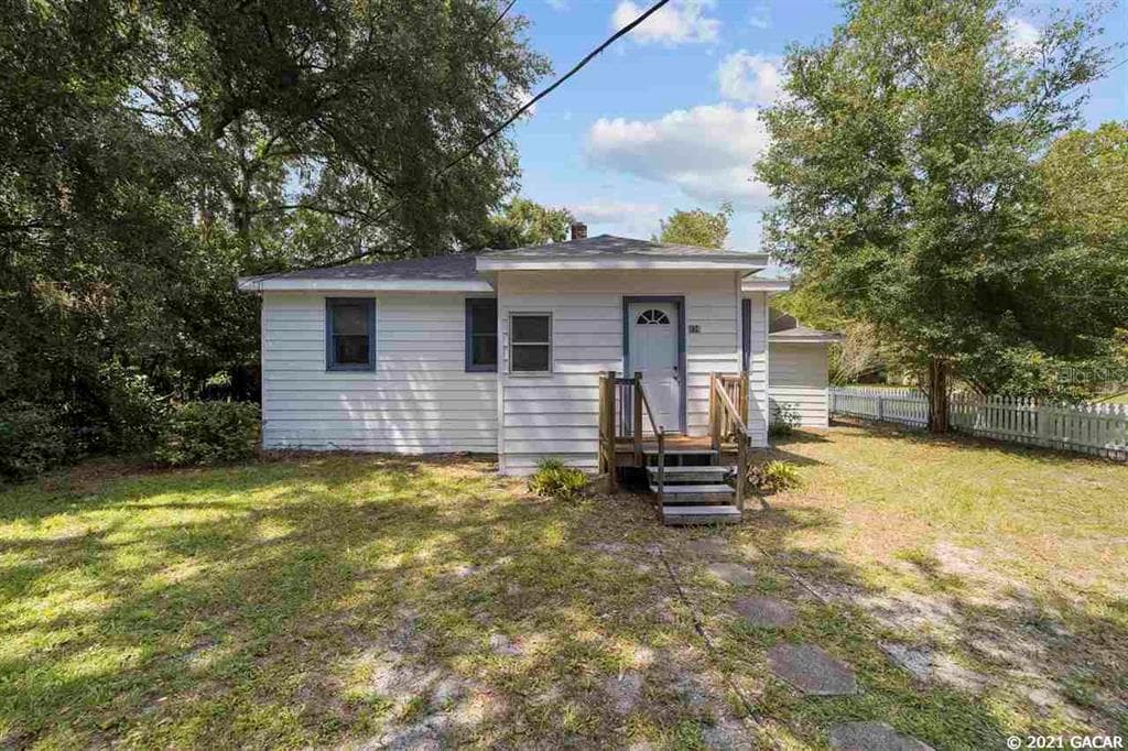 934 NE 7th AVENUE Gainesville, FL 32601