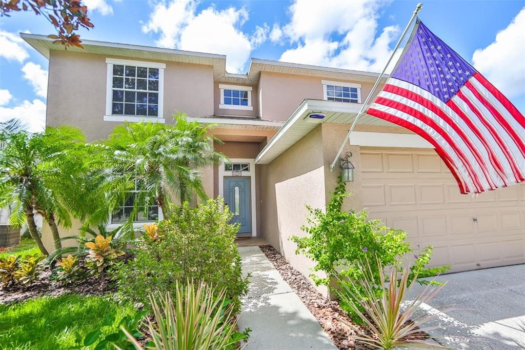 12758 STANDBRIDGE DRIVE RIVERVIEW, FL 33579