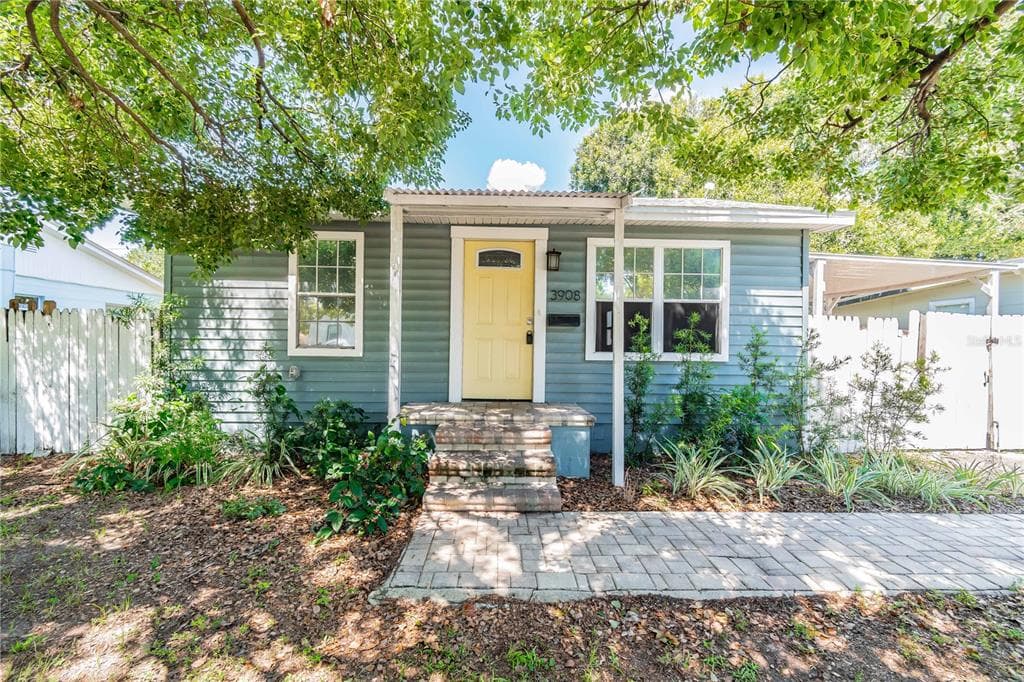 3908 29TH ST N ST PETERSBURG, FL 33714