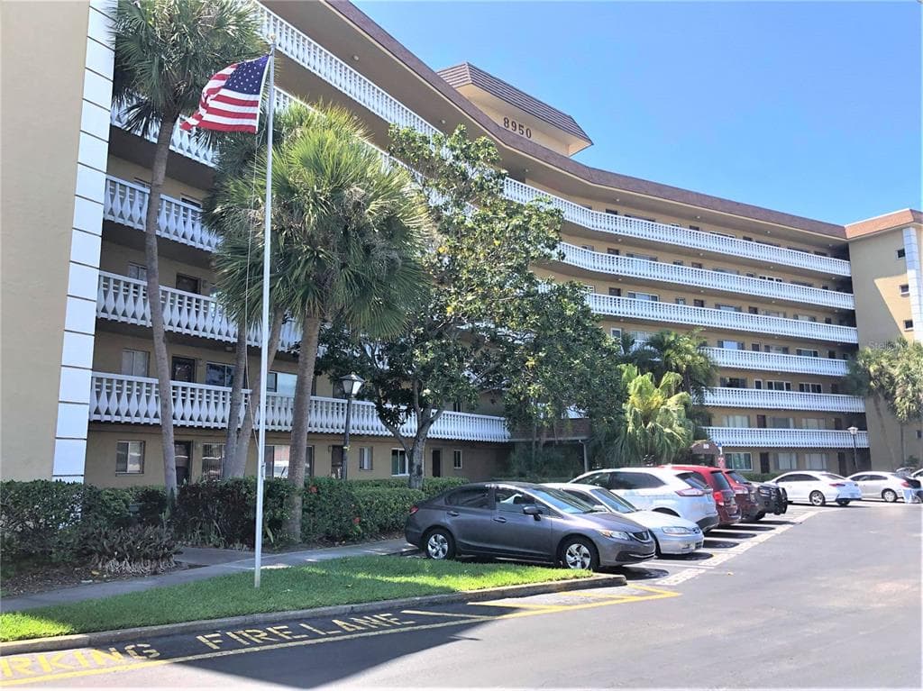 8950 PARK BOULEVARD UNIT 507