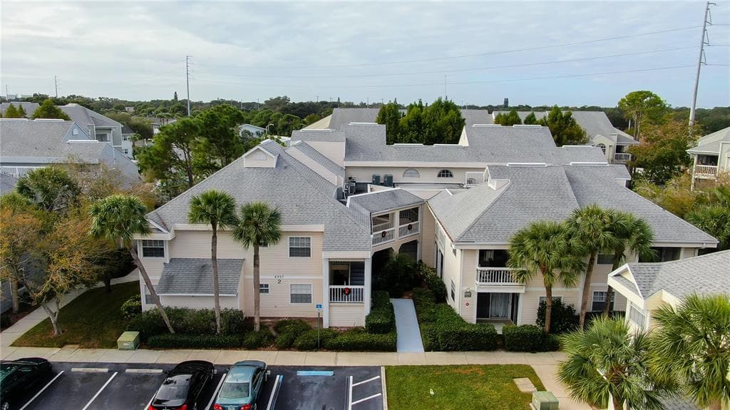 6810 STONES THROW CIRCLE N UNIT 13301 ST PETERSBURG, FL 33710