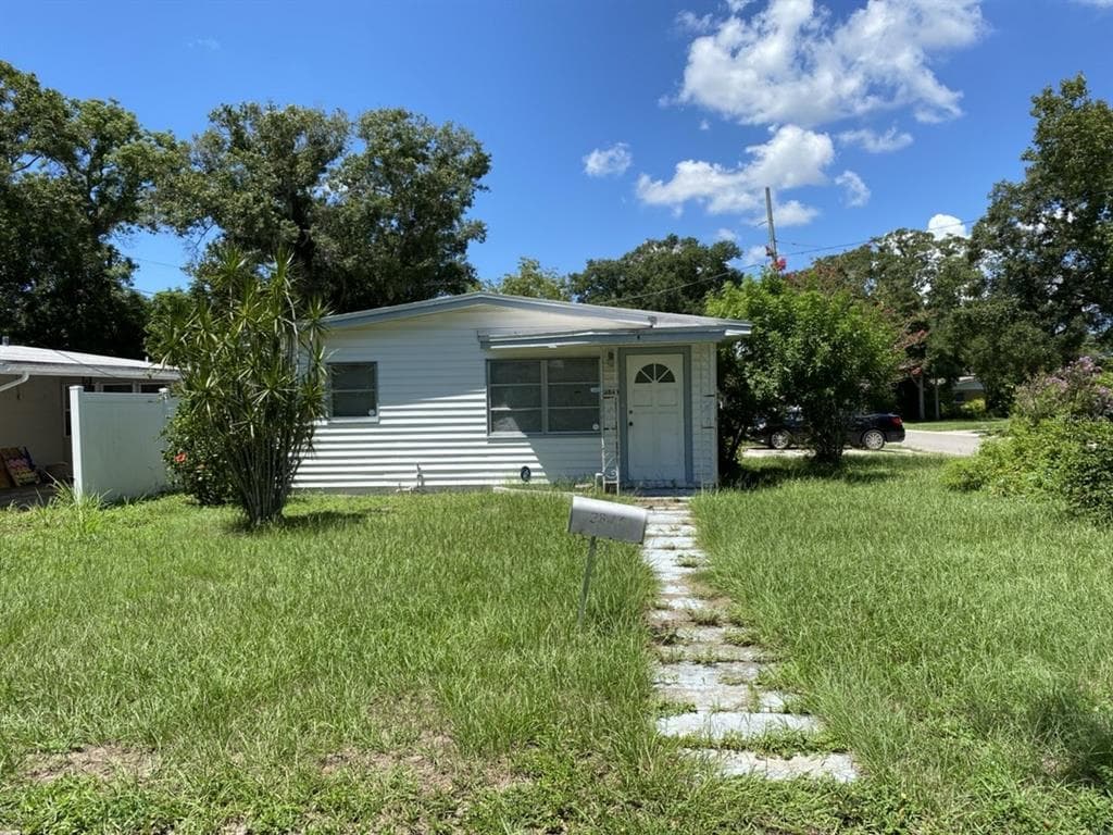 3846 TIFTON STREET N ST PETERSBURG, FL 33714