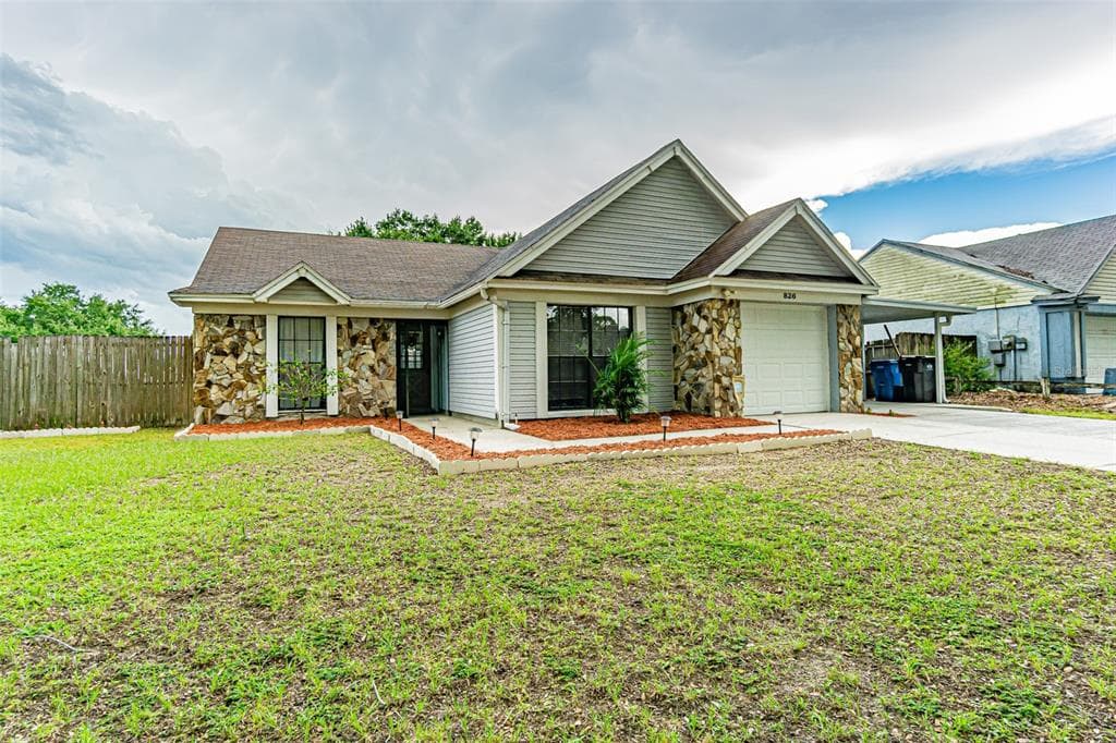 826 SUNRIDGE POINT DRIVE SEFFNER, FL 33584