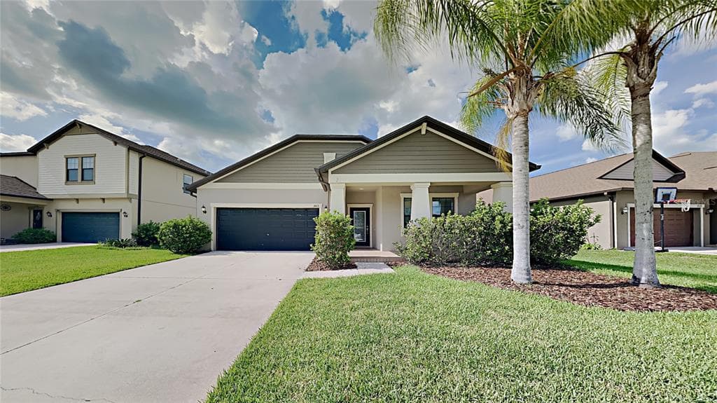 19113 TAVISTON DRIVE LAND O LAKES, FL 34638
