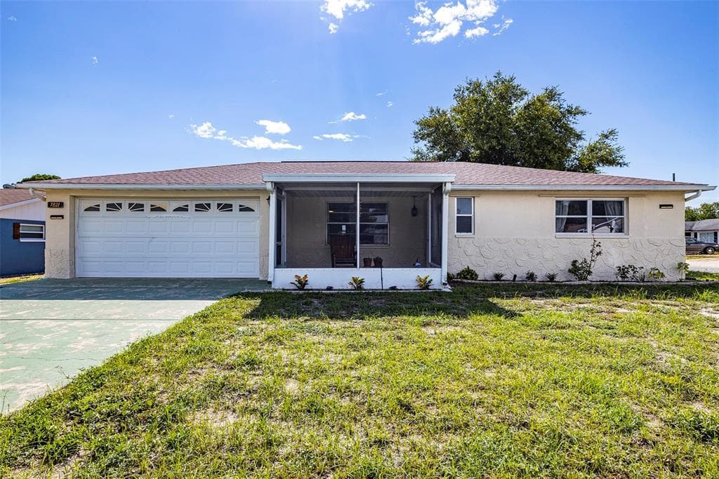7821 WATERFORD STREET NEW PORT RICHEY, FL 34653