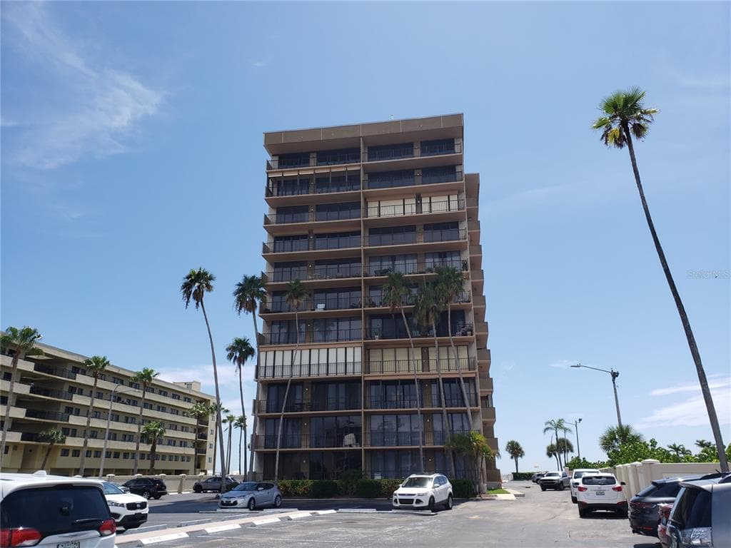 5396 GULF BOULEVARD UNIT 107 ST PETE BEACH, FL 33706