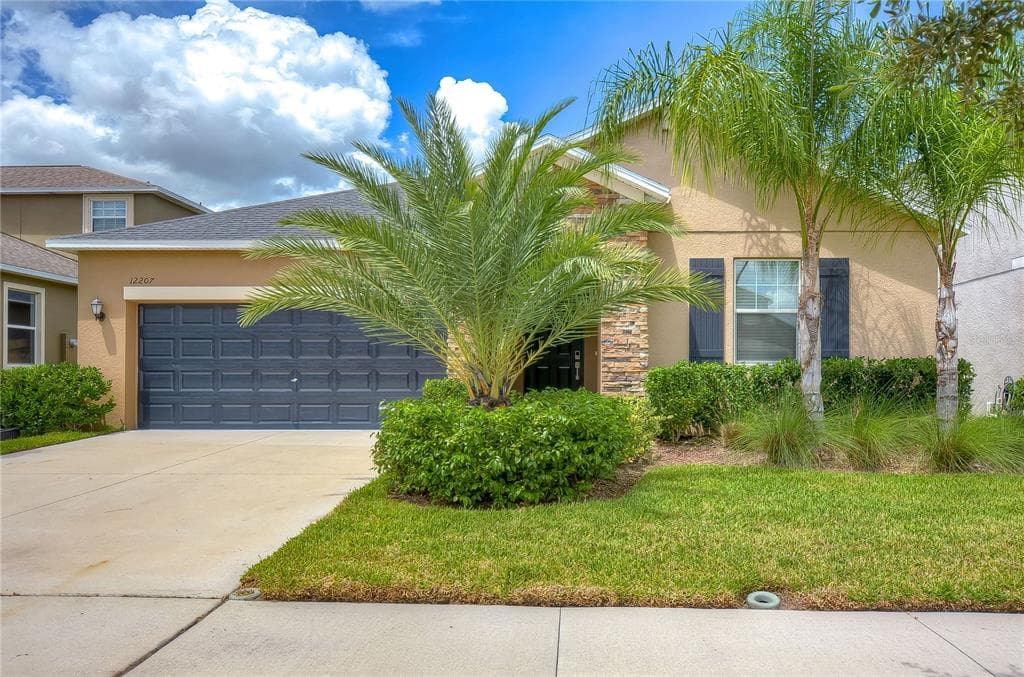 12207 BALLENTRAE FOREST DRIVE RIVERVIEW, FL 33579