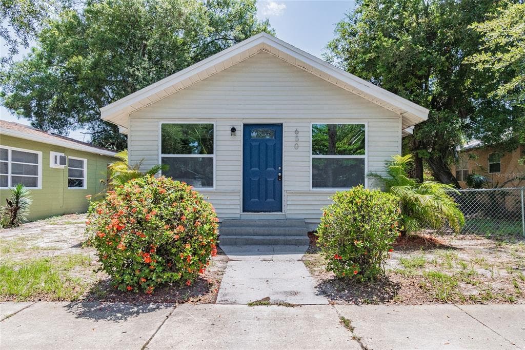650 15TH AVENUE S ST PETERSBURG, FL 33701