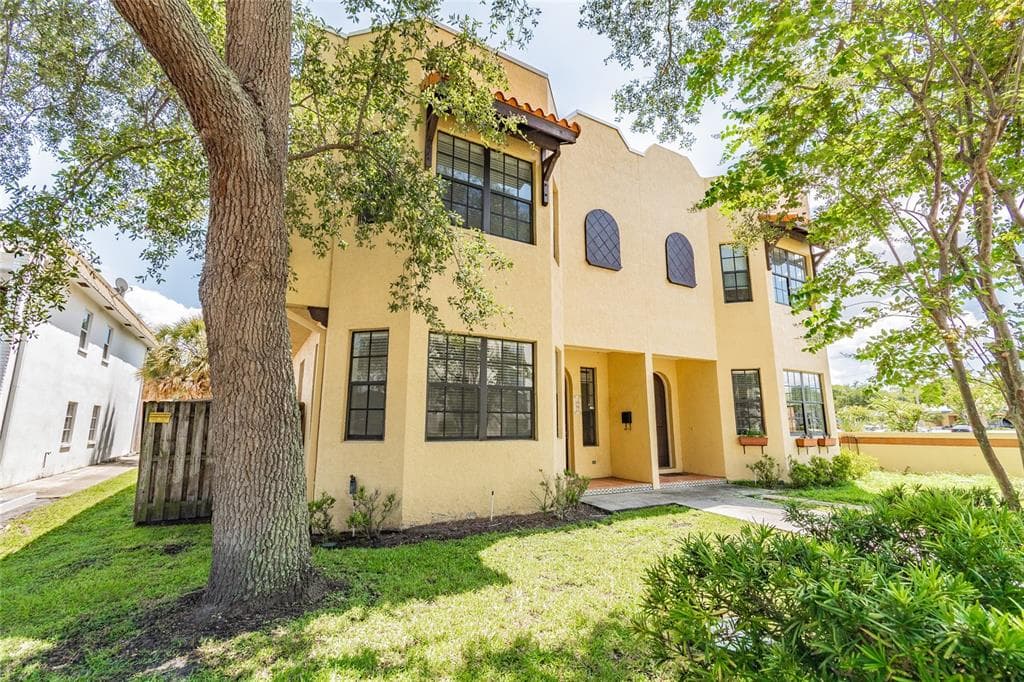 316 34TH AVENUE N ST PETERSBURG, FL 33704