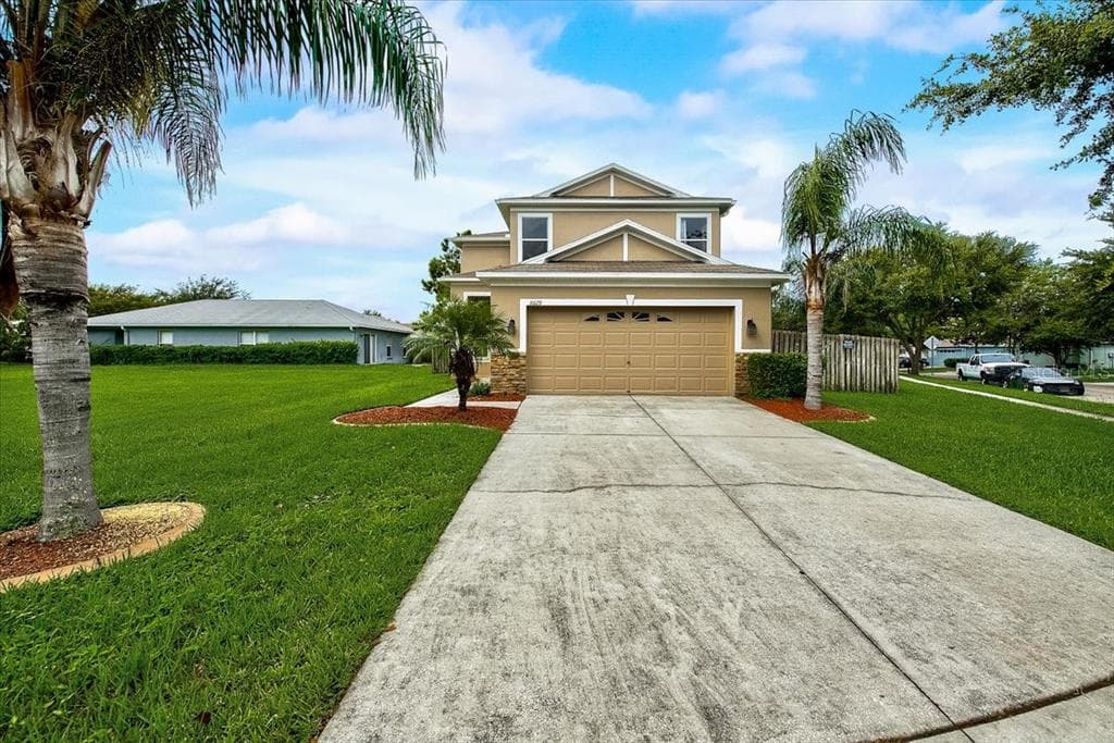 10129 PERTHSHIRE CIRCLE LAND O LAKES, FL 34638