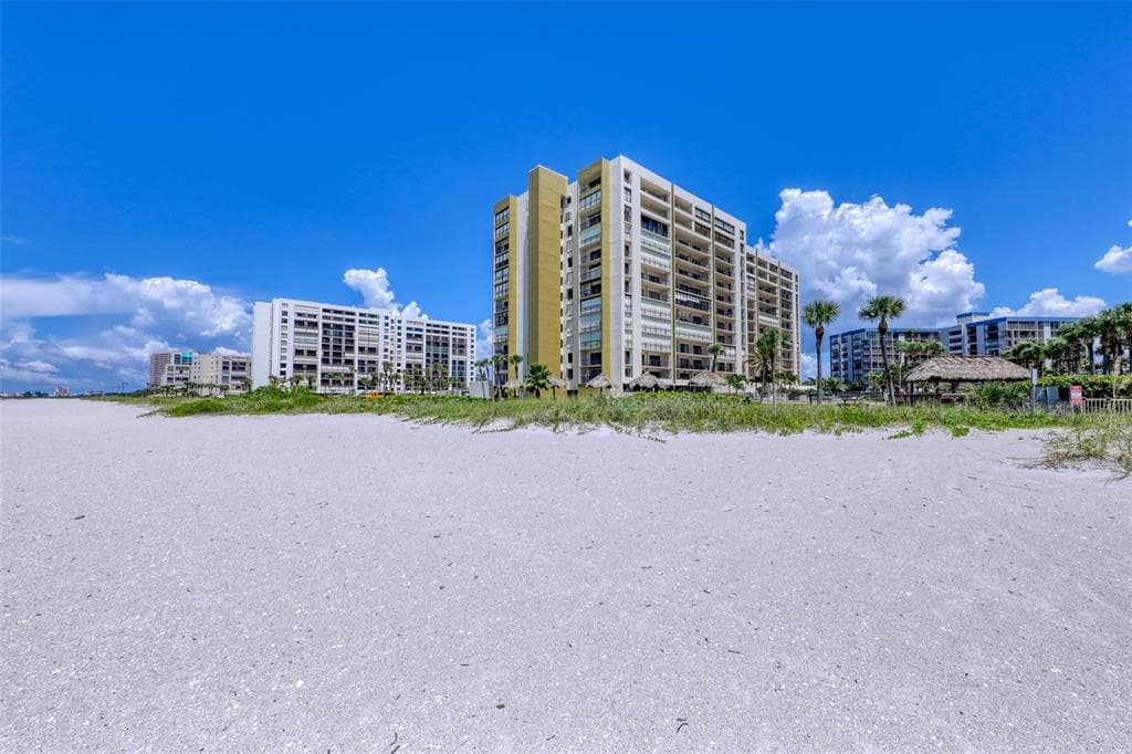 1480 GULF BOULEVARD UNIT 910 CLEARWATER, FL 33767