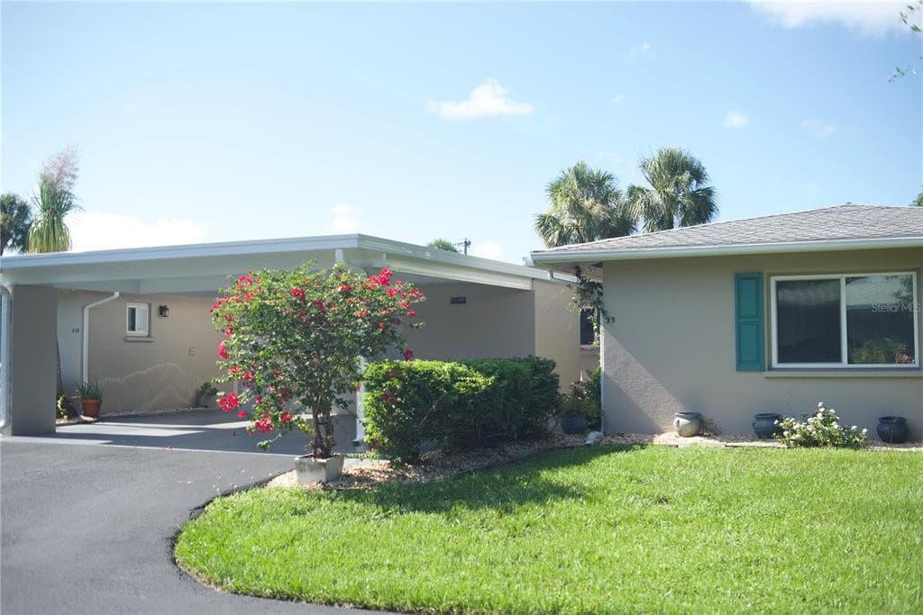 9 STRATHMORE BOULEVARD UNIT 9 SARASOTA, FL 34233