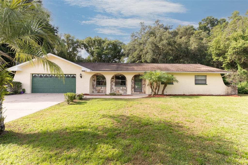 40146 SUNBURST DRIVE DADE CITY, FL 33525