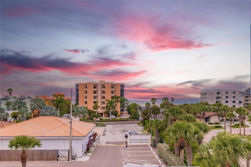 19531 GULF BOULEVARD UNIT 407 INDIAN SHORES, FL 33785