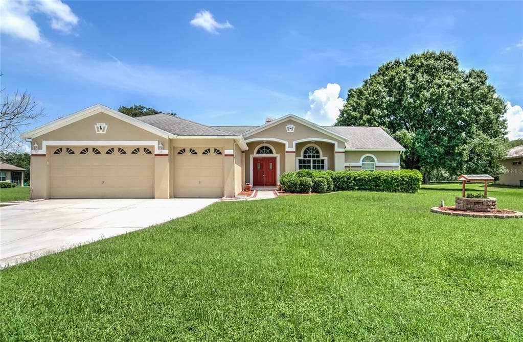 6656 COUNTRY CLUB RD WESLEY CHAPEL, FL 33544
